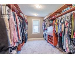 24 - 7222 CLAYTON WALK - 27