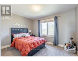 24 - 7222 CLAYTON WALK - 30