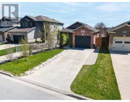 1933 FREDERICK CRESCENT - 2