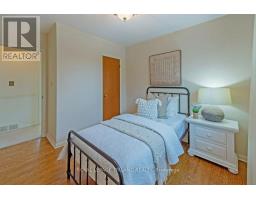 51 WESTBURY AVENUE - 27