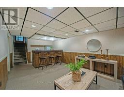 51 WESTBURY AVENUE - 34
