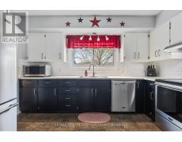 8 PARKVIEW DRIVE - 10