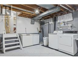 8 PARKVIEW DRIVE - 24