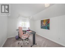 863 GRIFFITH STREET - 26