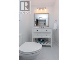 122 GOLFDALE CRESCENT - 28
