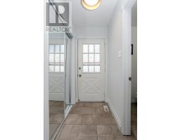 122 GOLFDALE CRESCENT - 4