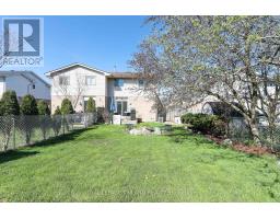 122 GOLFDALE CRESCENT - 40