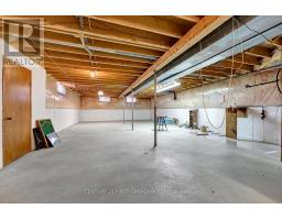 16 BROADVIEW DRIVE - 27