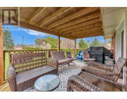 16 BROADVIEW DRIVE - 30