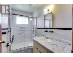 18 LAURENTIAN DRIVE S - 15