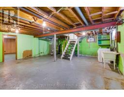 18 LAURENTIAN DRIVE S - 25