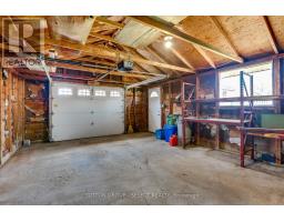 18 LAURENTIAN DRIVE S - 38