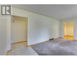 18 LAURENTIAN DRIVE S - 5