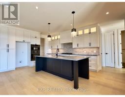 65 WAYSIDE LANE - 16