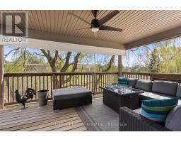 5 - 727 APRICOT DRIVE - 38
