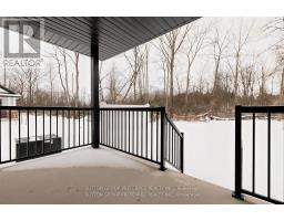 14 - 175 GLENGARIFF DRIVE - 25