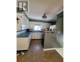 156 MAPLE STREET - 6