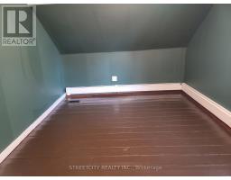 156 MAPLE STREET - 9