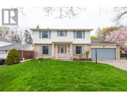 54 RUNNYMEDE CRESCENT - 1