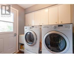 54 RUNNYMEDE CRESCENT - 23