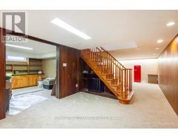54 RUNNYMEDE CRESCENT - 41
