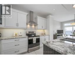 39 VIOLET COURT - 14