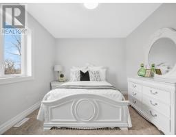 207 UNION AVENUE - 24