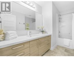207 UNION AVENUE - 25
