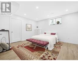 207 UNION AVENUE - 33