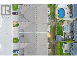 11 - 1220 RIVERBEND ROAD - 37