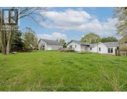 7641 LAKESHORE ROAD - 33