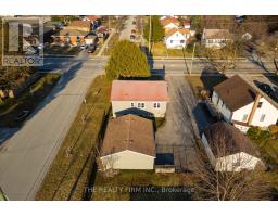 595 FIRST STREET - 37