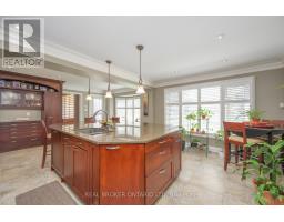 63 MARTINET AVENUE - 10