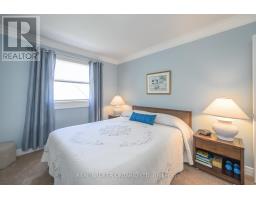63 MARTINET AVENUE - 20