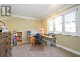 63 MARTINET AVENUE - 22
