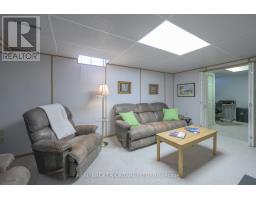 63 MARTINET AVENUE - 26