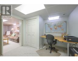63 MARTINET AVENUE - 29