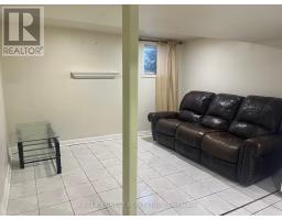 899 ADELAIDE STREET N - 13