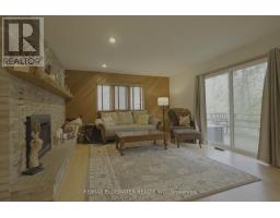 10372 SHERWOOD CRESCENT - 2