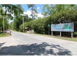 10372 SHERWOOD CRESCENT - 45