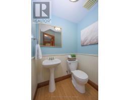 3 GERRARD STREET - 23
