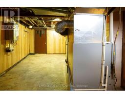 1825 PARKHURST AVENUE - 24