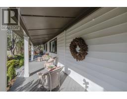 11 ELMHURST STREET - 5