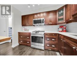 19 - 231 WINDSOR AVENUE - 16