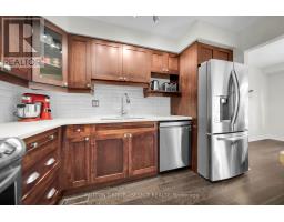 19 - 231 WINDSOR AVENUE - 17