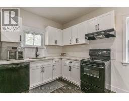 12 WELDON AVENUE - 31