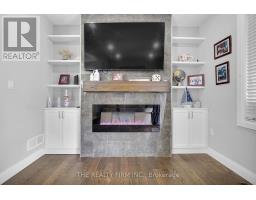 383 TANSBURY STREET - 14