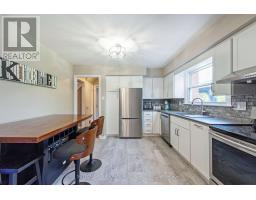 31 MILFORD CRESCENT - 16
