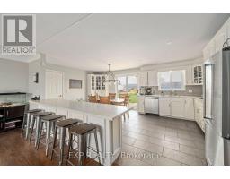 3862 TRAFALGAR STREET - 11