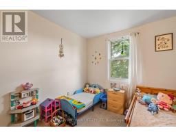 40 - 971 ADELAIDE STREET S - 22